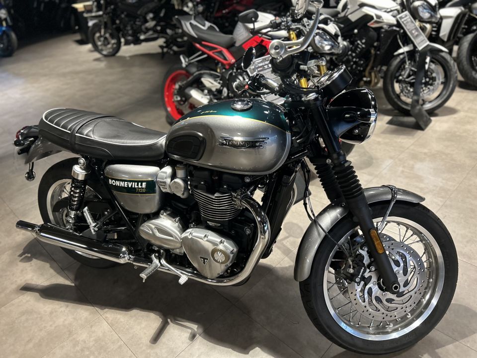 TRIUMPH Bonneville T120 GOLD LINE Edition 4