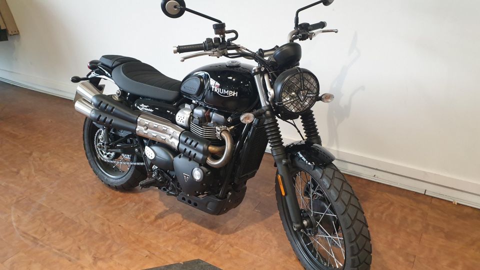 TRIUMPH SCRAMBLER 900 4