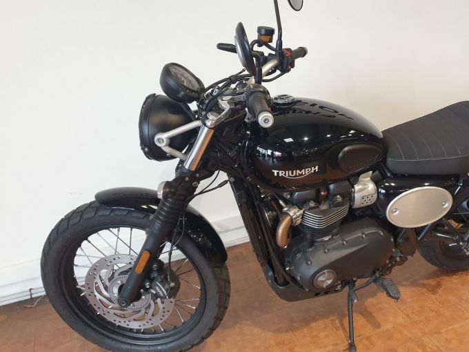 TRIUMPH SCRAMBLER 900 4