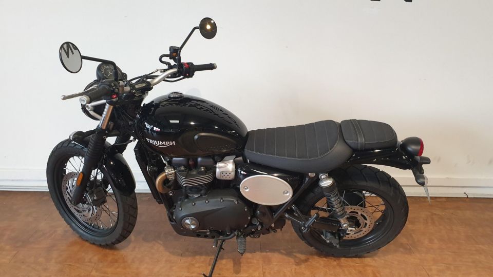 TRIUMPH SCRAMBLER 900 4