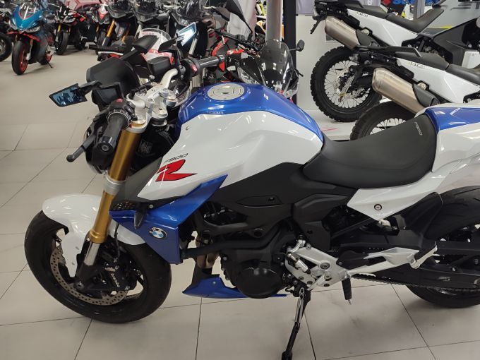 BMW F 900 XR 4