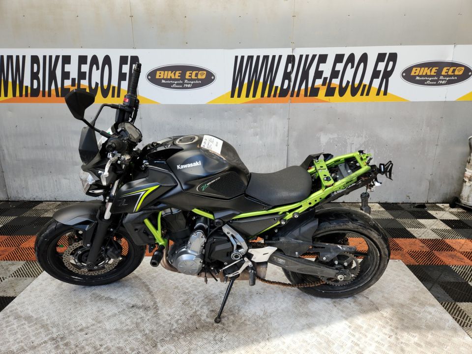 KAWASAKI Z 650 4