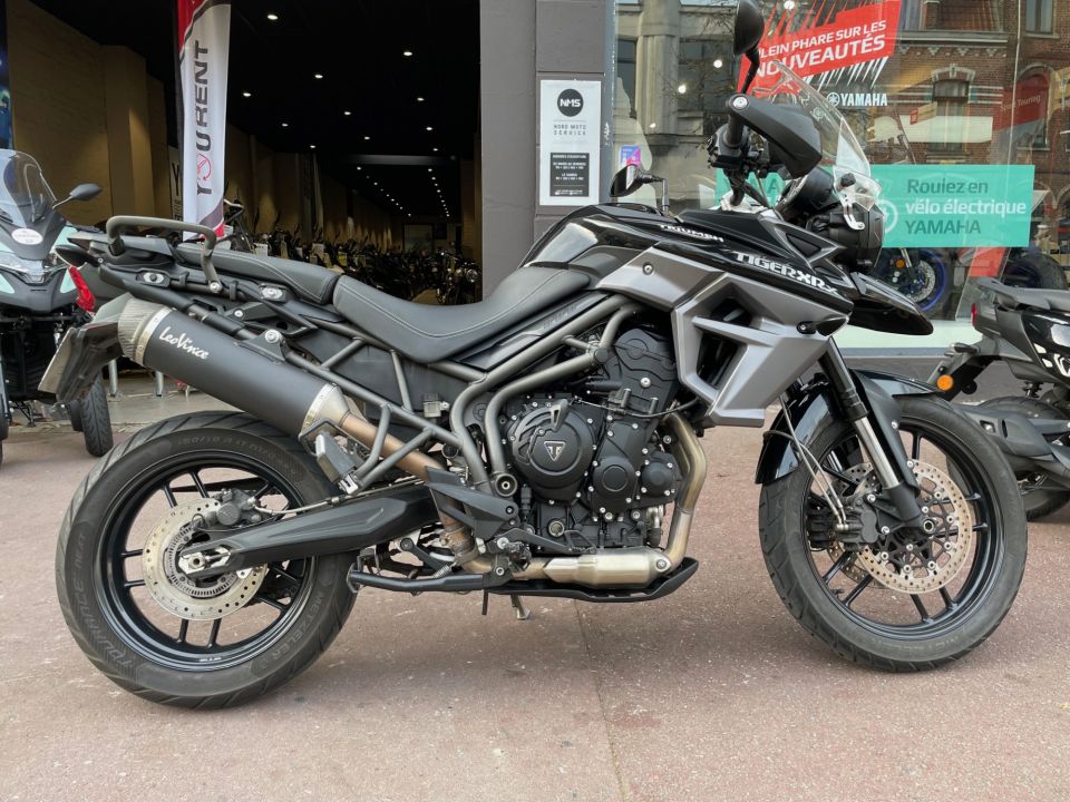 TRIUMPH TIGER 800 XRX 4