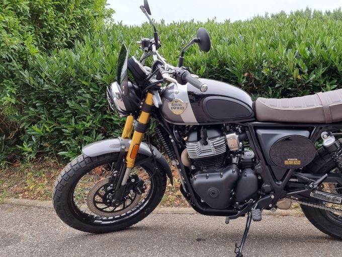 ROYAL ENFIELD BEAR 650 4