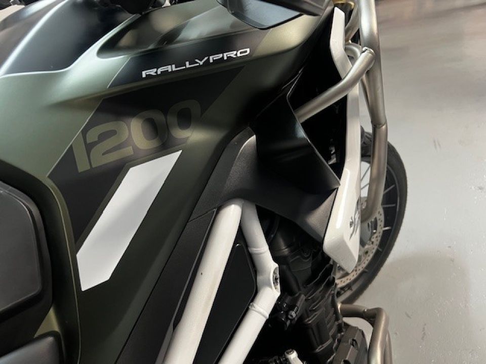 TRIUMPH TIGER 1200 RALLY PRO 4