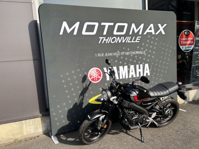YAMAHA XSR 125 4