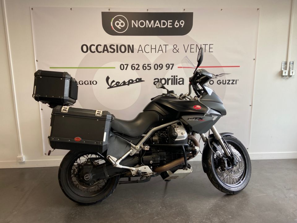 MOTO GUZZI STELVIO 4