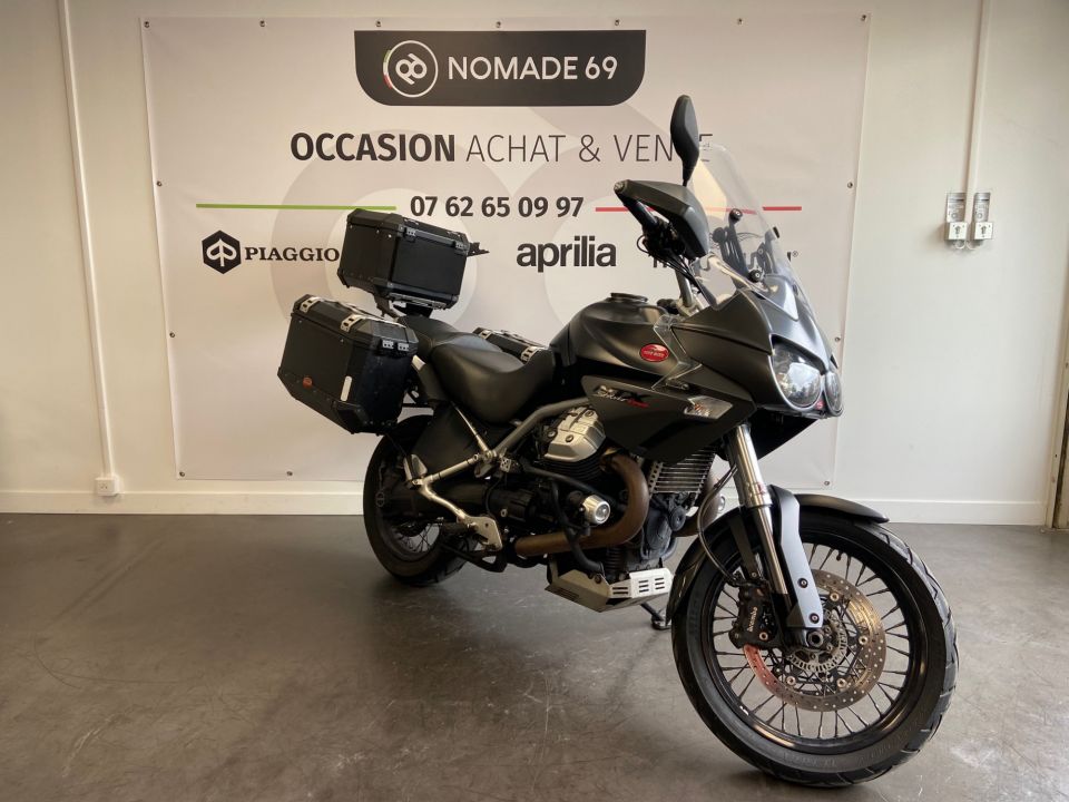 MOTO GUZZI STELVIO 4