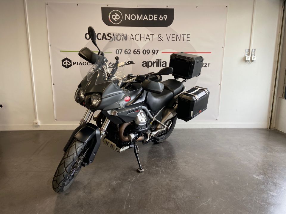 MOTO GUZZI STELVIO 4