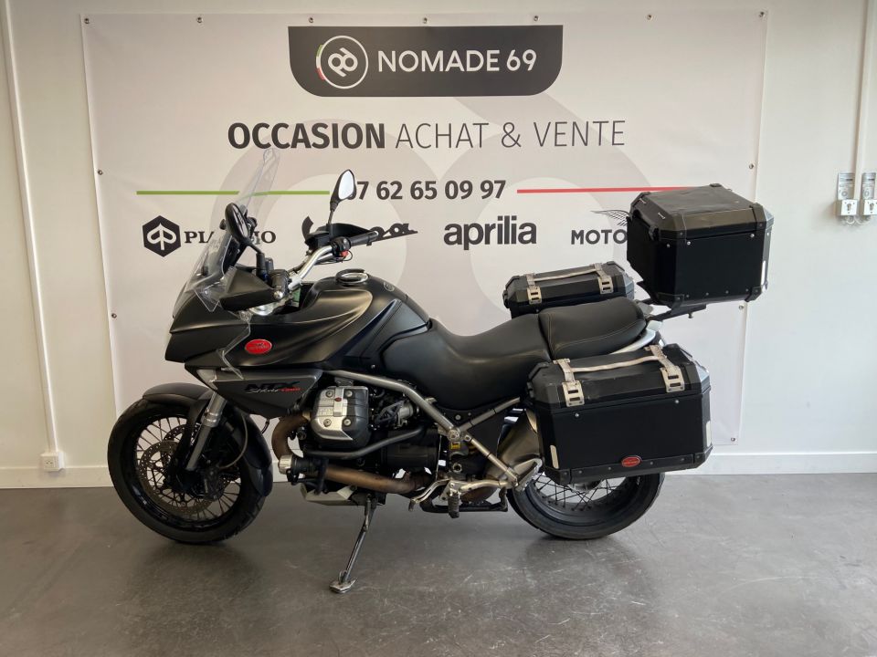 MOTO GUZZI STELVIO 4