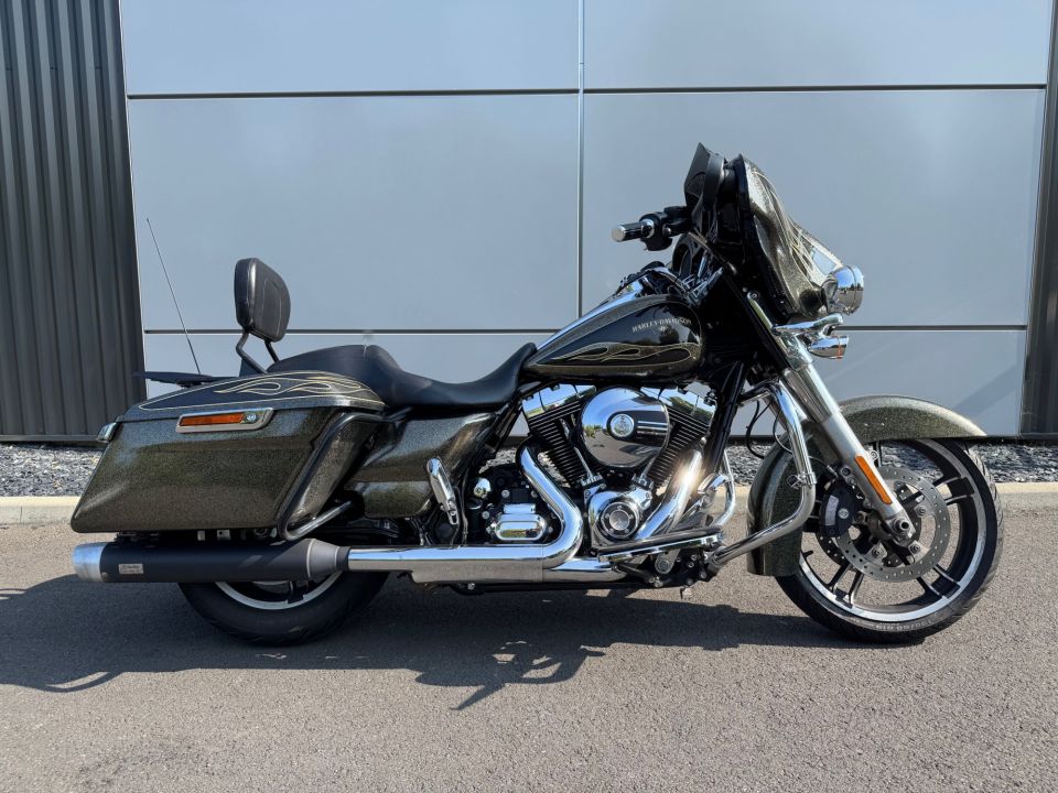 HARLEY-DAVIDSON TOURING STREET GLIDE 1690 4