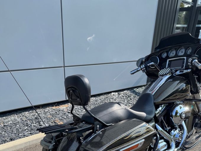 HARLEY-DAVIDSON TOURING STREET GLIDE 1690 4