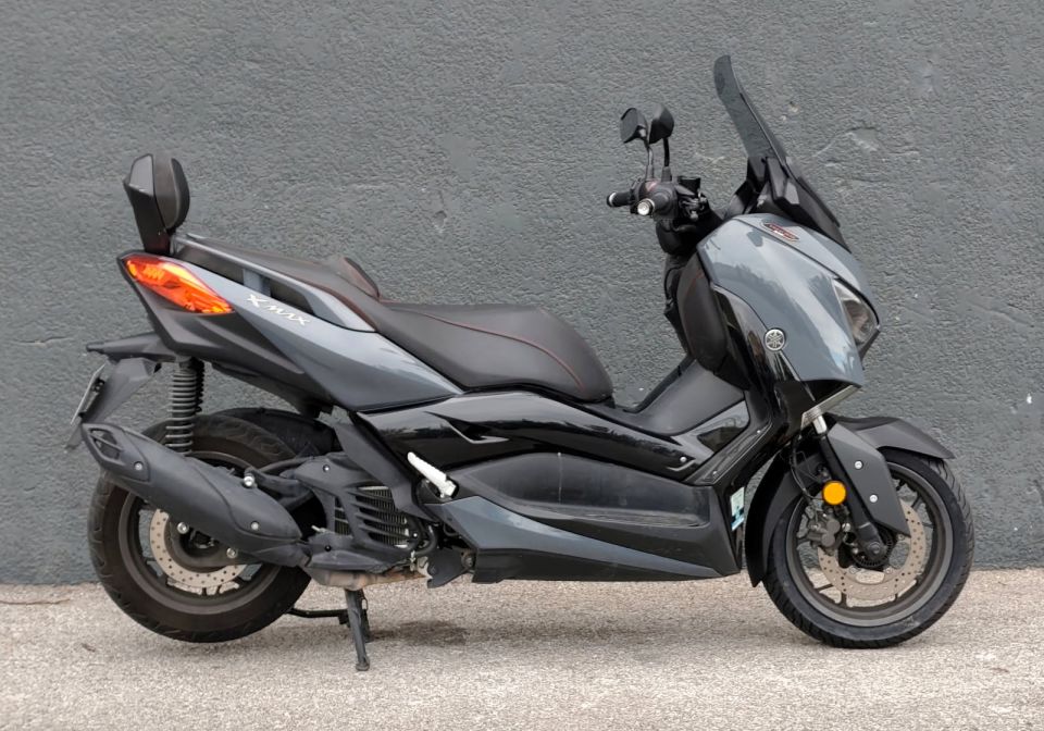 YAMAHA X-MAX 125 TECH MAX 4