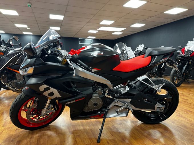 APRILIA RS 660 4