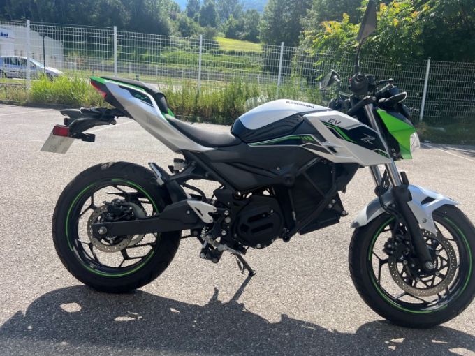 KAWASAKI Z-125 4