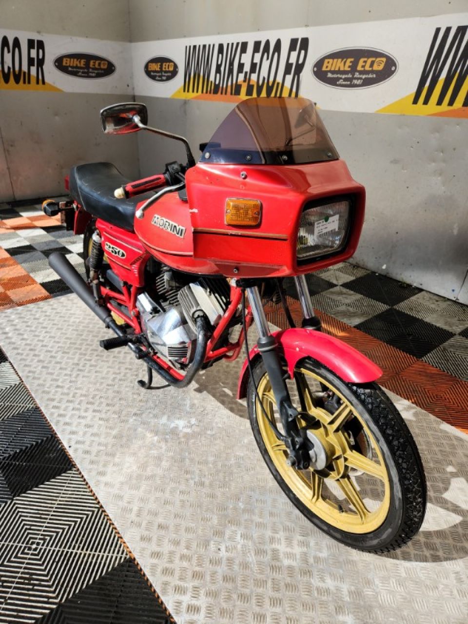 MOTO MORINI MOTO MORINI 4