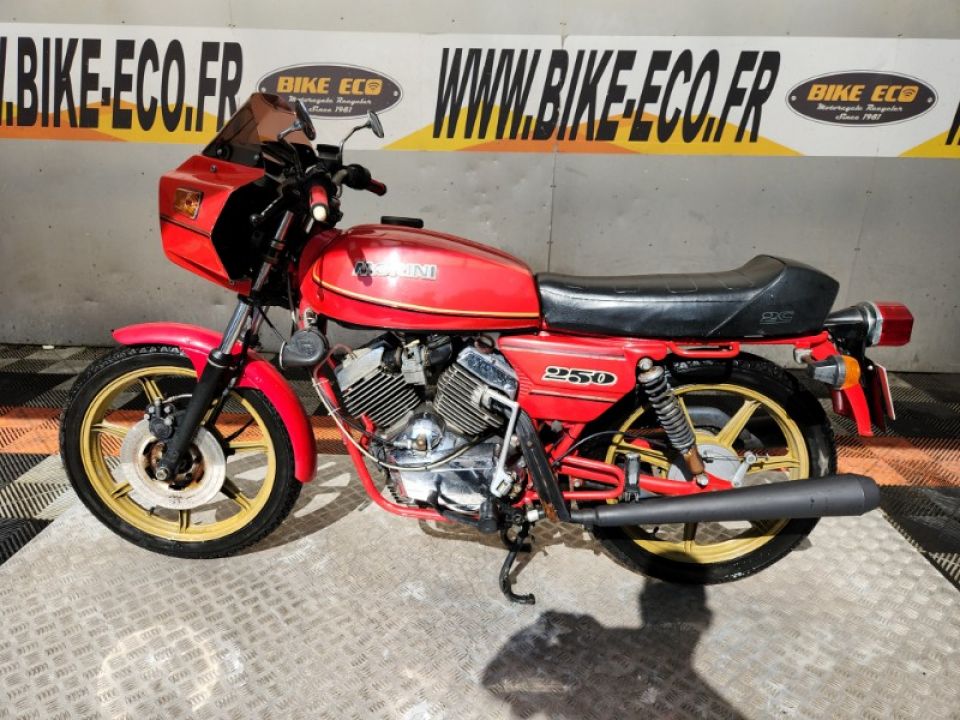 MOTO MORINI MOTO MORINI 4