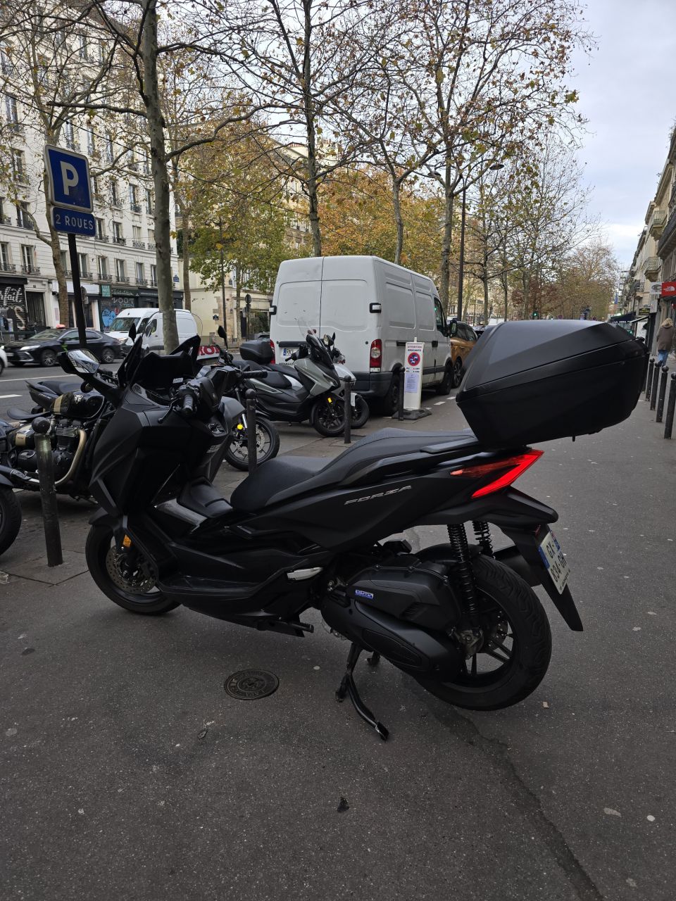 HONDA NSS FORZA  125AD 4