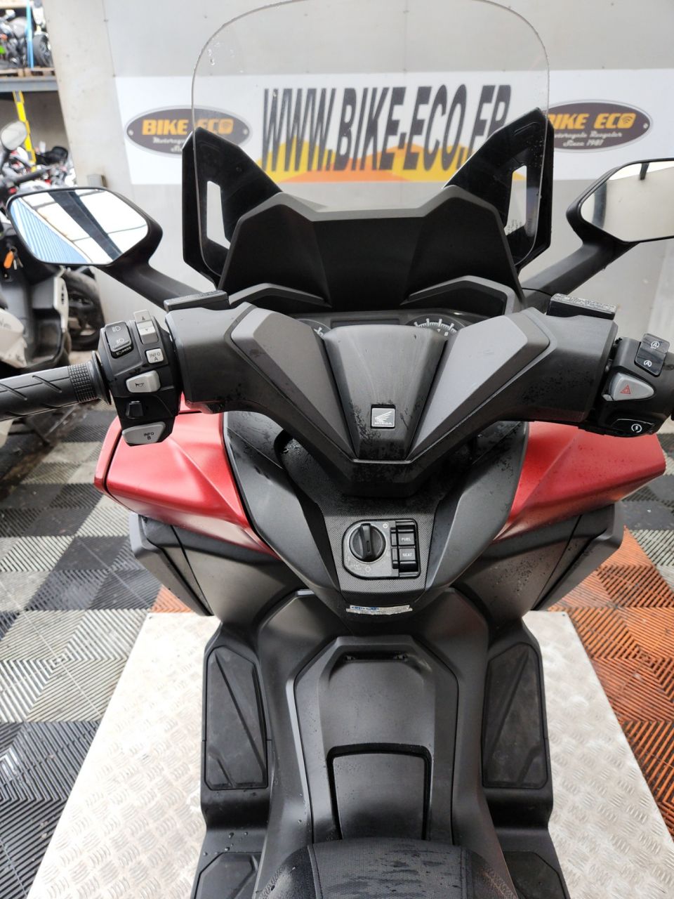 HONDA NSS FORZA 125 4