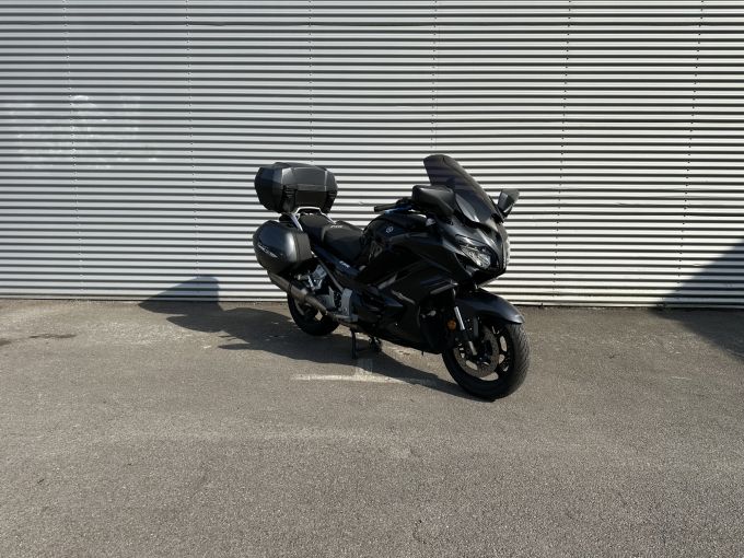YAMAHA FJR 1300 AS 4