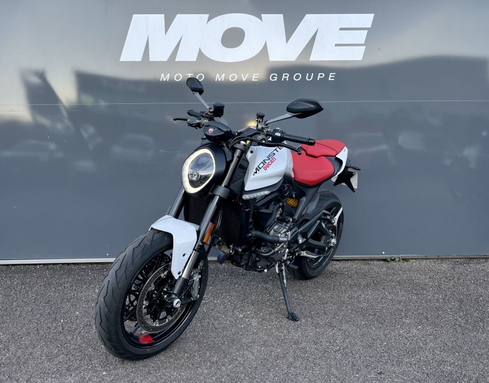 DUCATI MONSTER 4