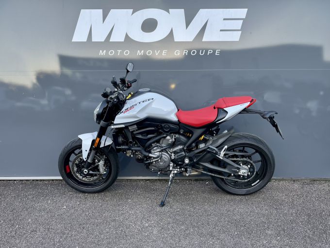 DUCATI MONSTER 4
