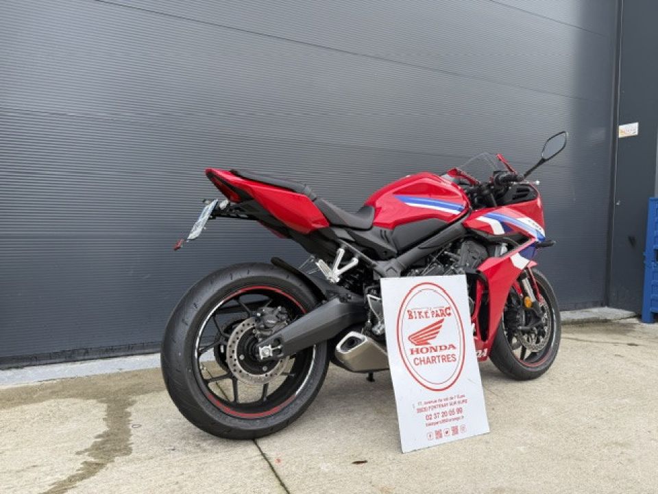 HONDA CBR 650  R 4