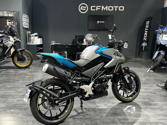 CF MOTO 125 NK 4