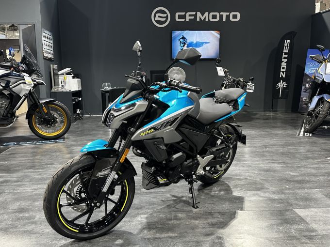 CF MOTO 125 NK 4