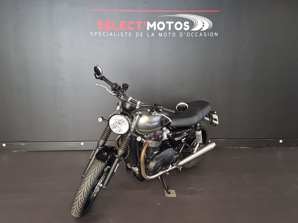 TRIUMPH SPEED TWIN 900 4