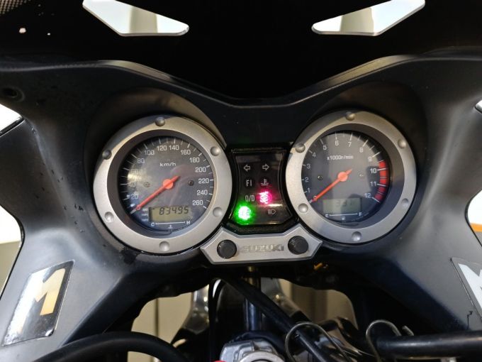 SUZUKI DL V-STROM 1000 4
