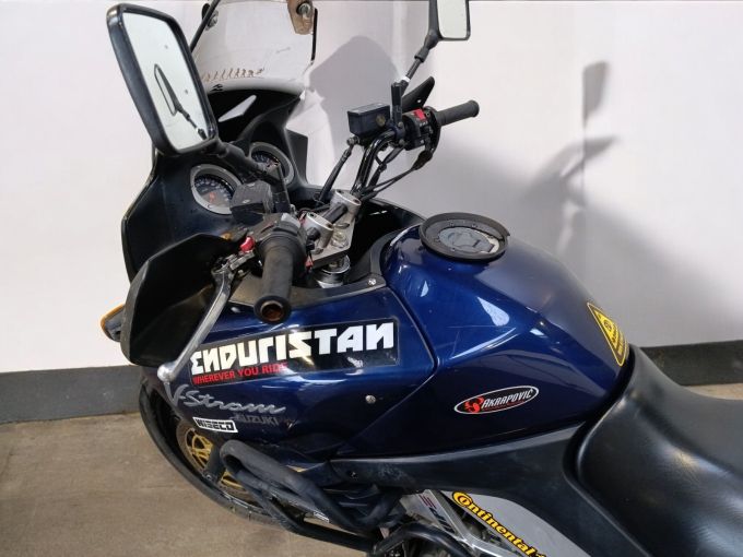 SUZUKI DL V-STROM 1000 4