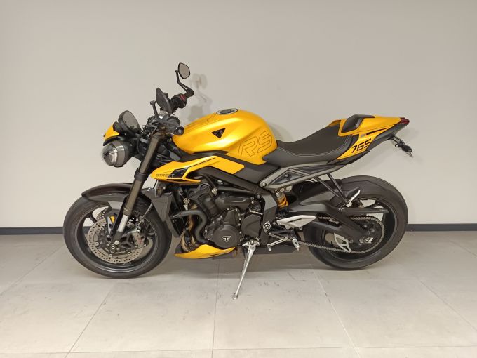 TRIUMPH STREET TRIPLE 765 RS 4