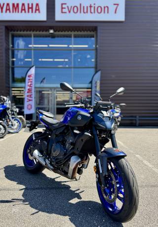 YAMAHA MT-07 - 2025
