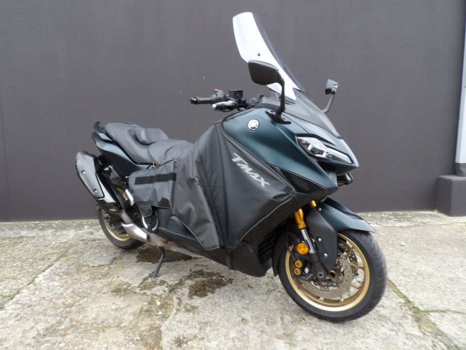 YAMAHA XP T-MAX 560 TECH MAX 4