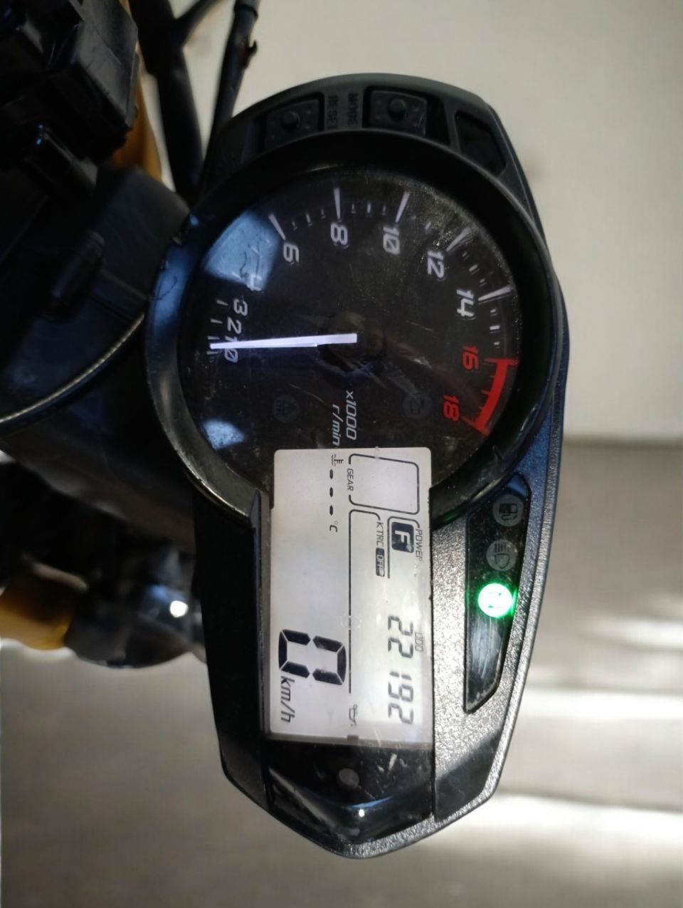 KAWASAKI ZX-6R 636 4