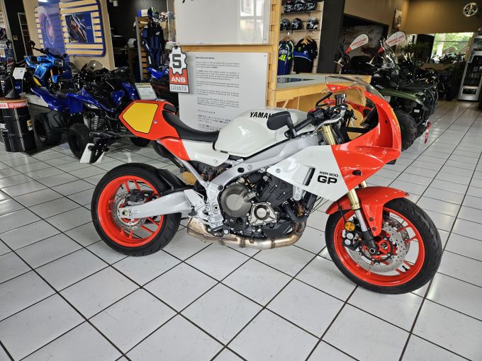 YAMAHA XSR 900 GP 35KW 4