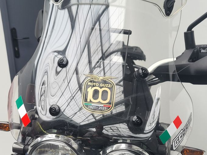 MOTO GUZZI V85 TT 850 4
