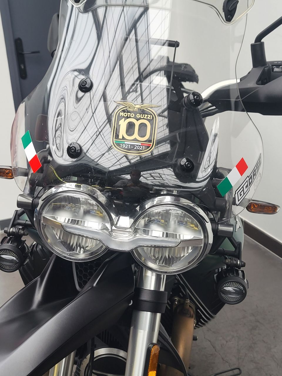 MOTO GUZZI V85 TT 850 4