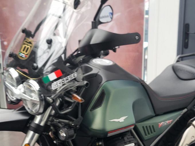 MOTO GUZZI V85 TT 850 4