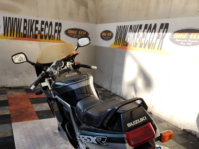 SUZUKI GSX-R 1100 4