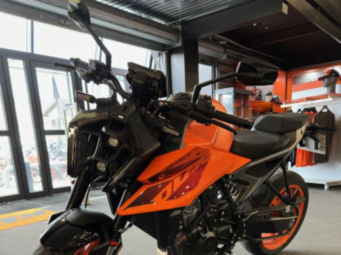 KTM SUPER DUKE 990 4