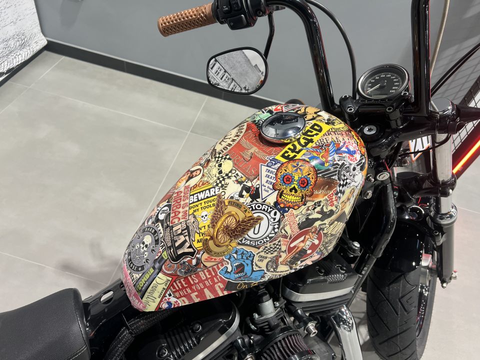 HARLEY-DAVIDSON SPORTSTER FORTY-EIGHT 1200 4