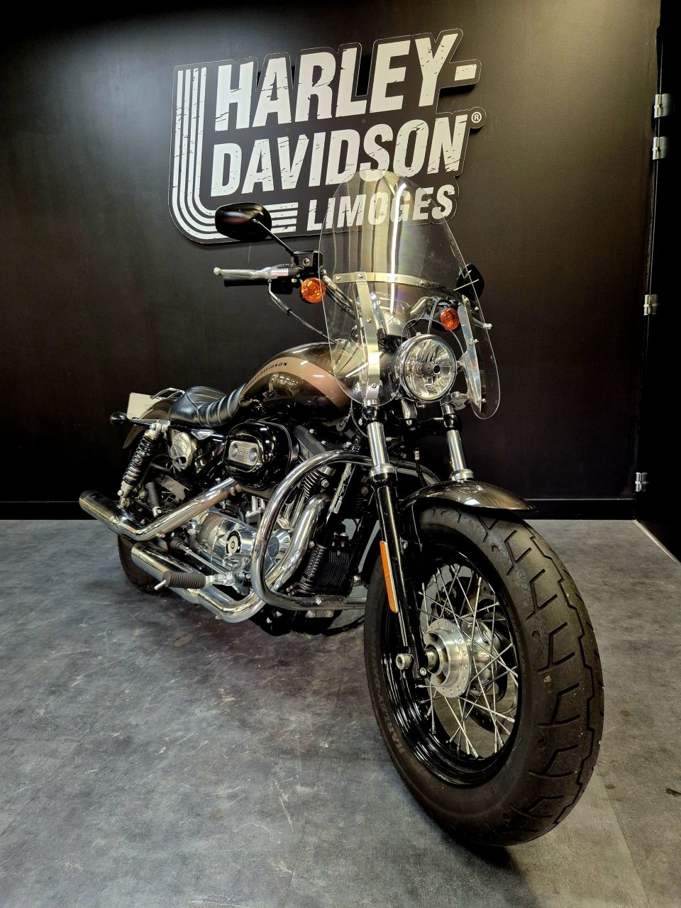 HARLEY-DAVIDSON SPORTSTER CUSTOM 1200 4