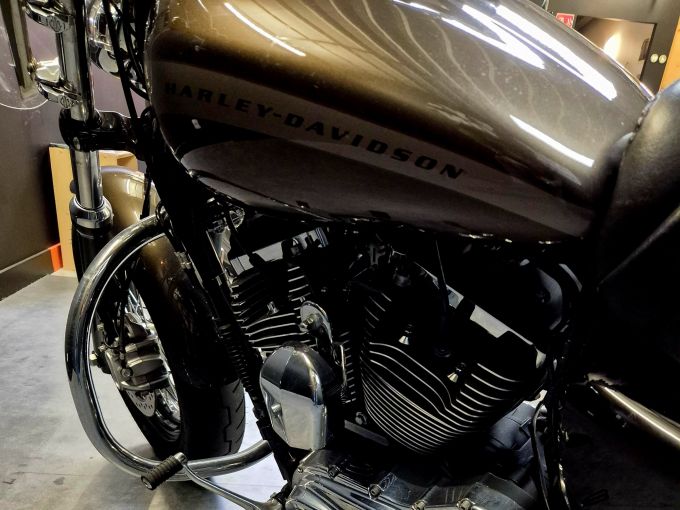 HARLEY-DAVIDSON SPORTSTER CUSTOM 1200 4