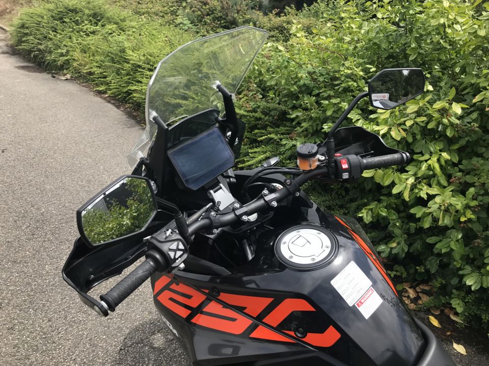 KTM 1290 SUPER ADVENTURE S 4