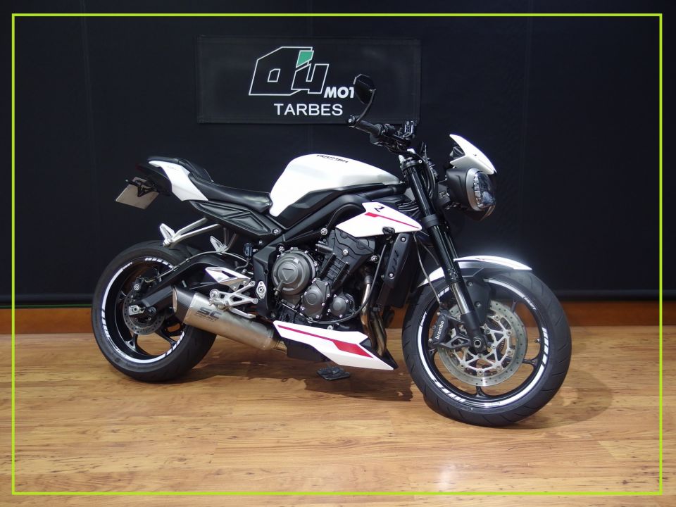 TRIUMPH STREET TRIPLE 765 R 4