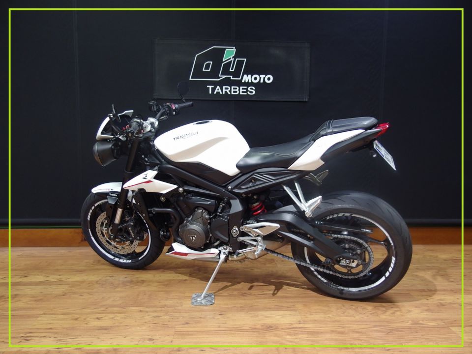 TRIUMPH STREET TRIPLE 765 R 4