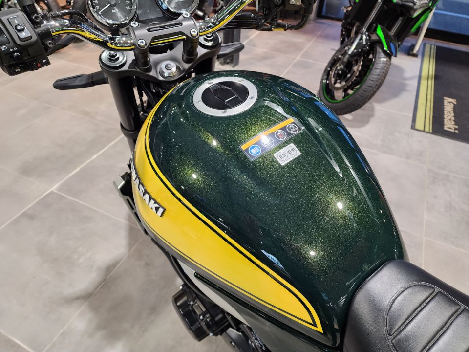 KAWASAKI Z900RS YELLOW BALL 4