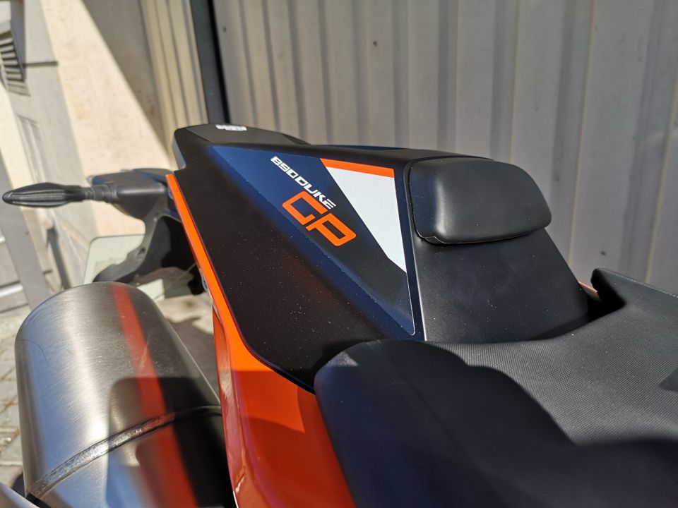 KTM 890 DUKE GP 4